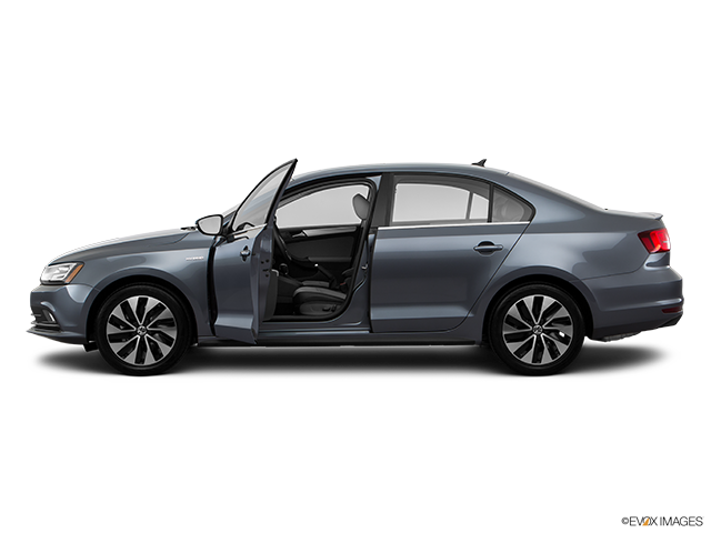 2016 Volkswagen Jetta Turbocharged Hybrid | Driver's side profile with drivers side door open