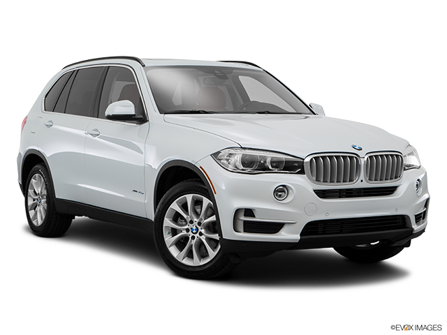 2016 BMW X5 | Front passenger 3/4 w/ wheels turned