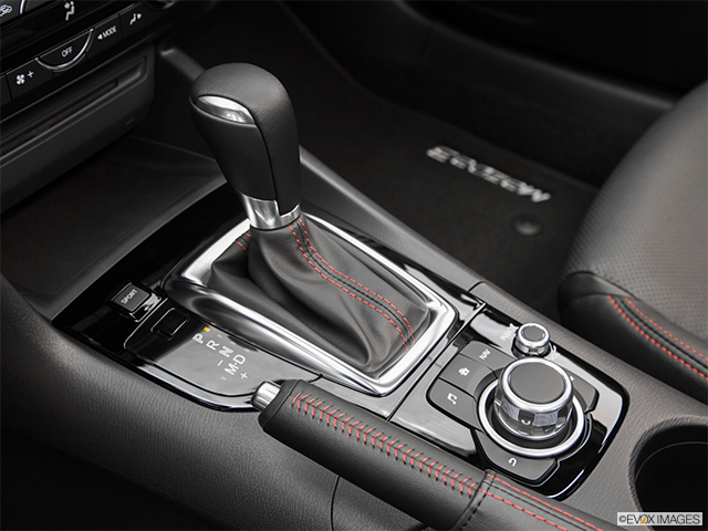 2016 Mazda MAZDA3 | Gear shifter/center console