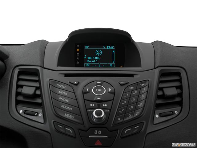 2016 Ford Fiesta | Closeup of radio head unit