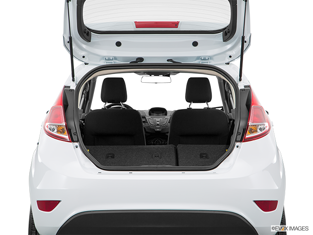2016 Ford Fiesta | Hatchback & SUV rear angle
