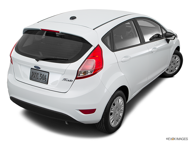 2016 Ford Fiesta | Rear 3/4 angle view