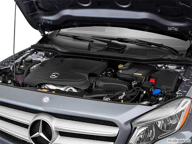 2016 Mercedes-Benz GLA-Class | Engine