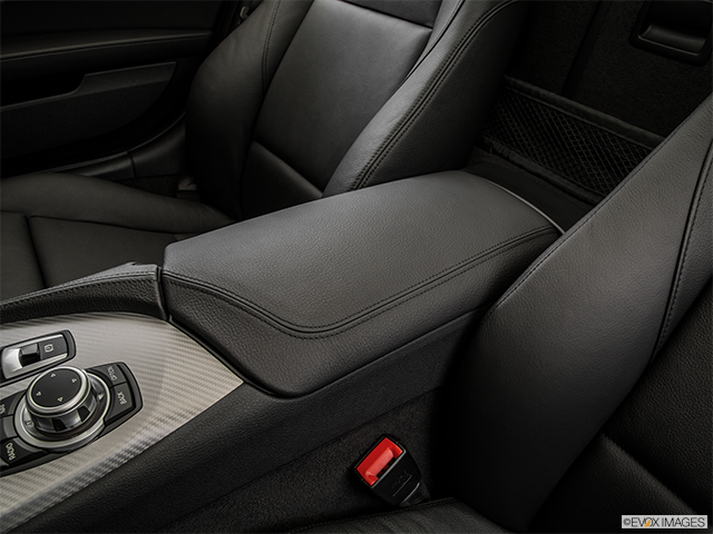 2016 BMW Z4 | Front center console with closed lid, from driver’s side looking down