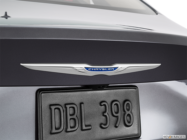 2017 Chrysler 200 | Rear manufacturer badge/emblem