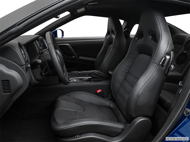 2016 Nissan GT-R | Front seats from Drivers Side