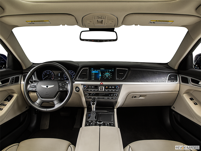 2016 Hyundai Genesis | Centered wide dash shot
