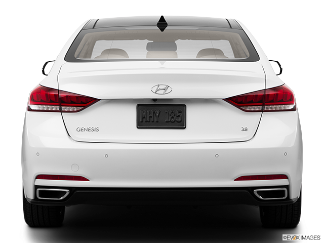 2016 Hyundai Genesis | Low/wide rear
