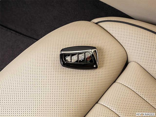 2016 Hyundai Genesis | Key fob on driver’s seat