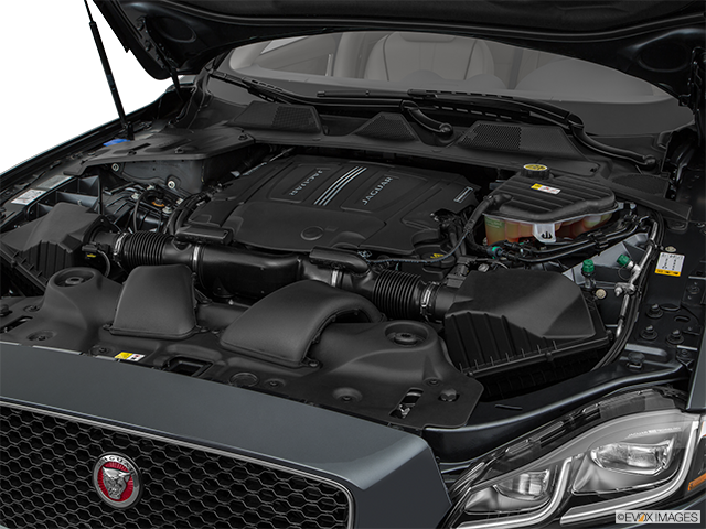 2016 Jaguar XJ | Engine