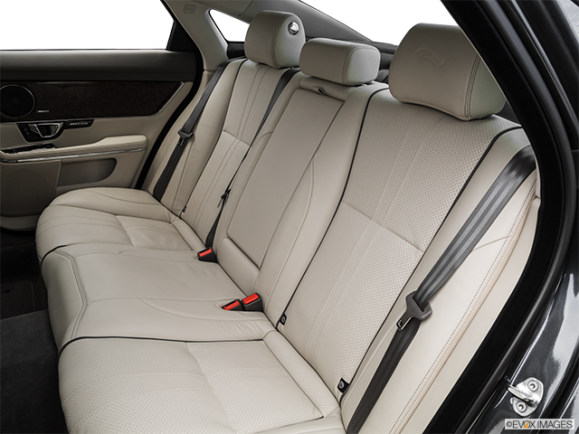 2016 Jaguar XJ | Rear seats from Drivers Side