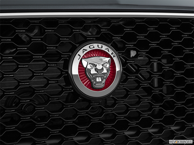 2016 Jaguar XJ | Rear manufacturer badge/emblem