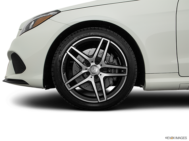 2016 Mercedes-Benz E-Class | Front Drivers side wheel at profile