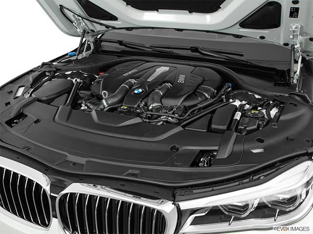 2016 BMW Série 7 | Engine
