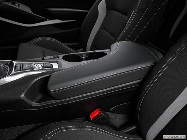 2016 Chevrolet Camaro | Front center console with closed lid, from driver’s side looking down