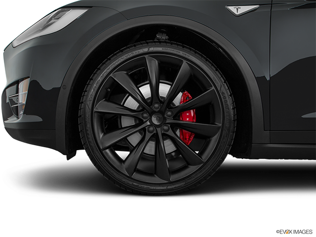 2016 Tesla Model X | Front Drivers side wheel at profile