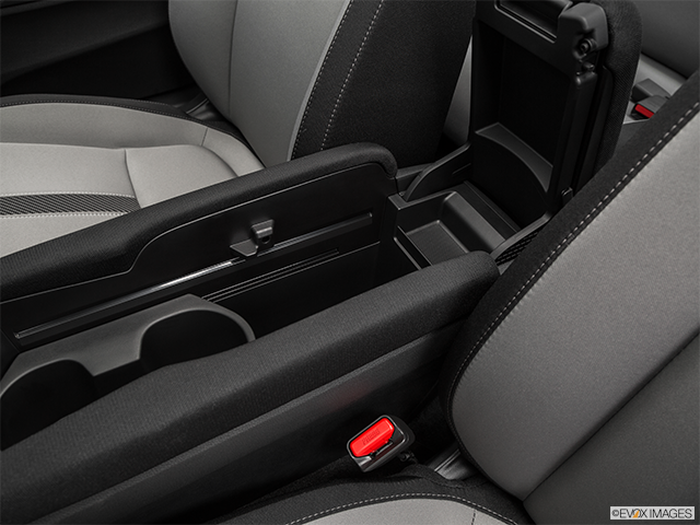 2016 Honda Civic Coupe | Front center divider