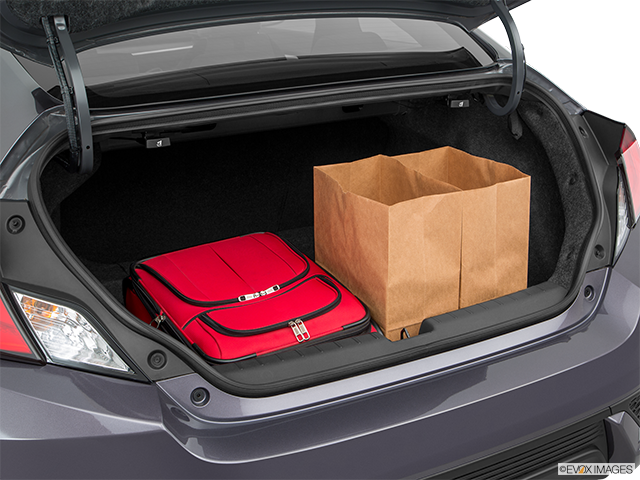 2016 Honda Civic Coupe | Trunk props