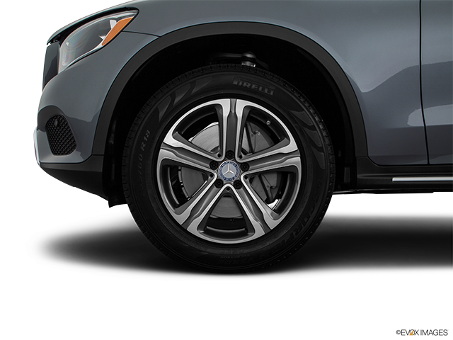 2016 Mercedes-Benz GLC-Class | Front Drivers side wheel at profile