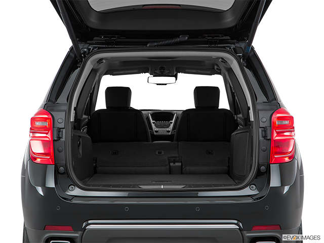 2016 Chevrolet Equinox | Hatchback & SUV rear angle