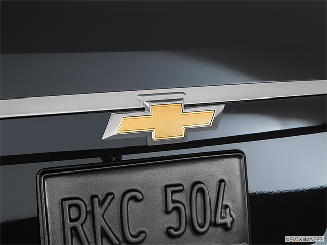 2016 Chevrolet Equinox | Rear manufacturer badge/emblem
