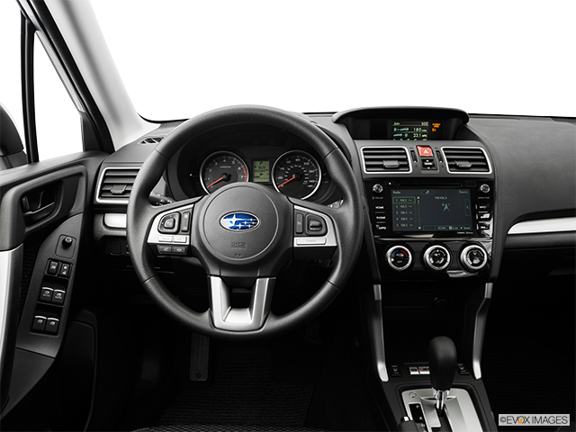 2017 Subaru Forester | Steering wheel/Center Console