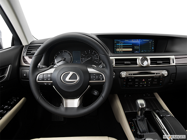 2016 Lexus GS 350 | Steering wheel/Center Console