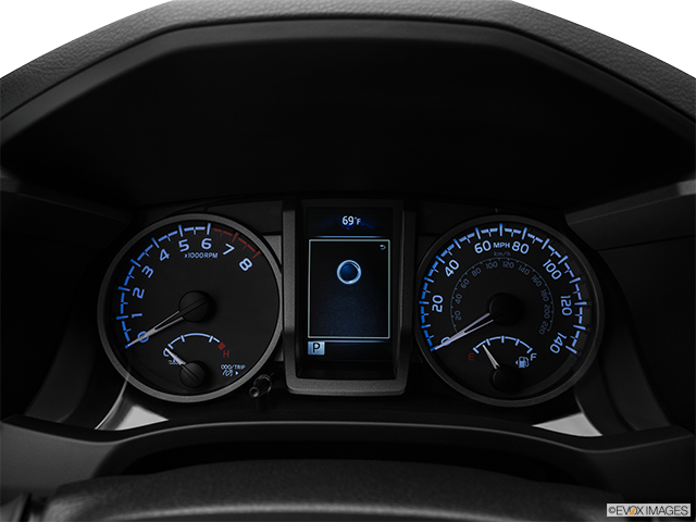 2016 Toyota Tacoma | Speedometer/tachometer