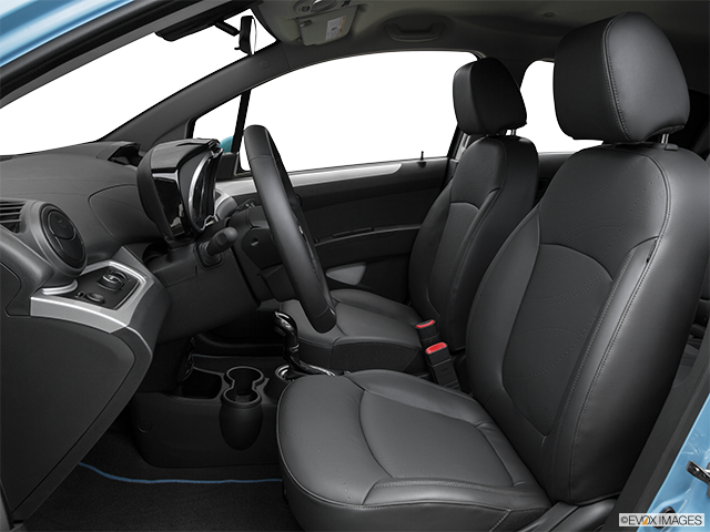 2016 Chevrolet Spark | Front seats from Drivers Side