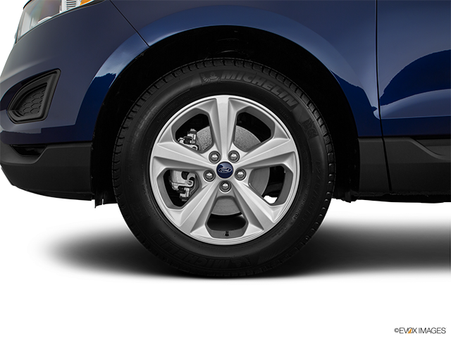 2016 Ford Edge | Front Drivers side wheel at profile