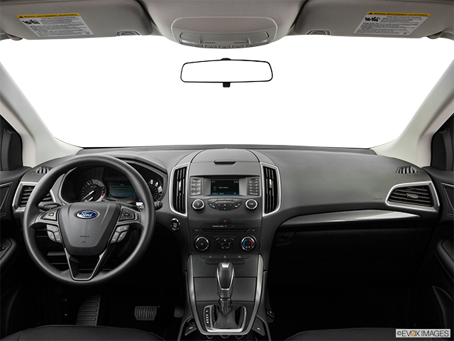 2016 Ford Edge | Centered wide dash shot