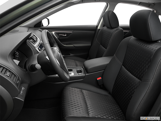 2016 Nissan Altima | Front seats from Drivers Side