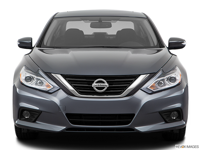 2016 Nissan Altima | Low/wide front
