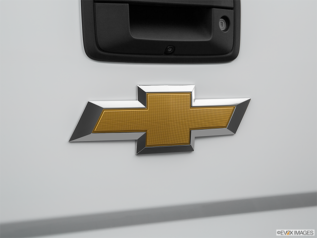 2016 Chevrolet Silverado 2500HD | Rear manufacturer badge/emblem