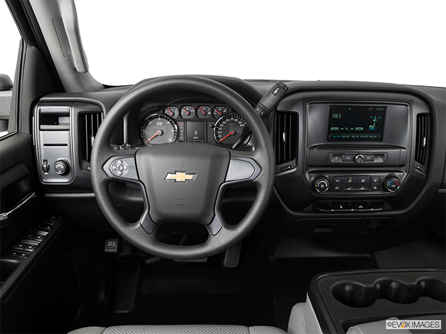 2016 Chevrolet Silverado 2500HD | Steering wheel/Center Console