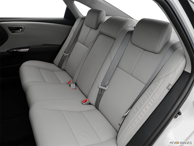 2016 Toyota Avalon | Rear seats from Drivers Side