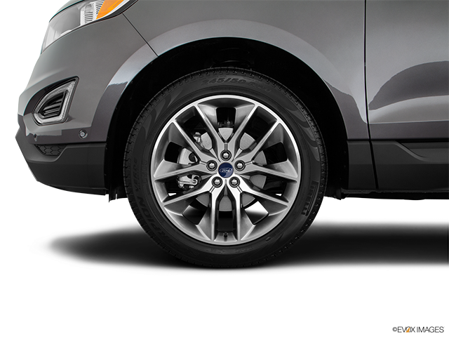 2016 Ford Edge | Front Drivers side wheel at profile