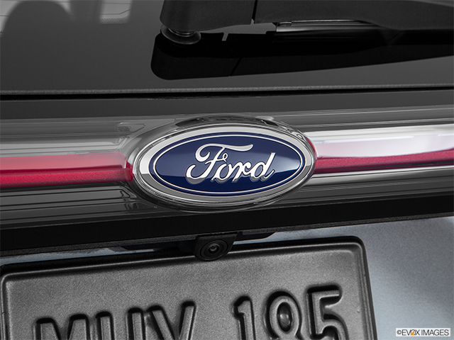 2016 Ford Edge | Rear manufacturer badge/emblem