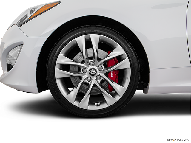 2016 Hyundai Genesis Coupe | Front Drivers side wheel at profile