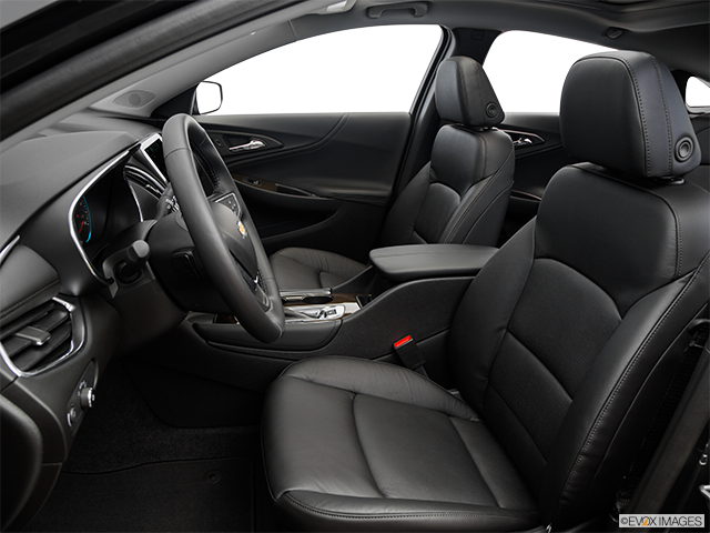 2017 Chevrolet Malibu | Front seats from Drivers Side