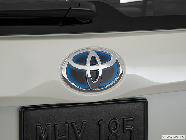 2018 Toyota Prius v | Rear manufacturer badge/emblem