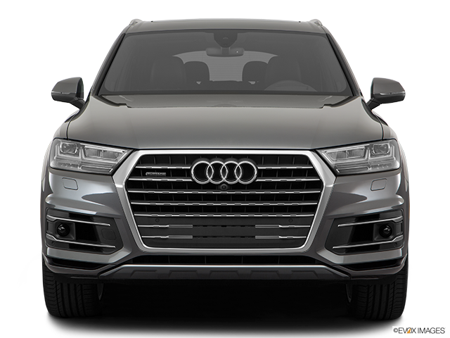 2017 Audi Q7 | Low/wide front