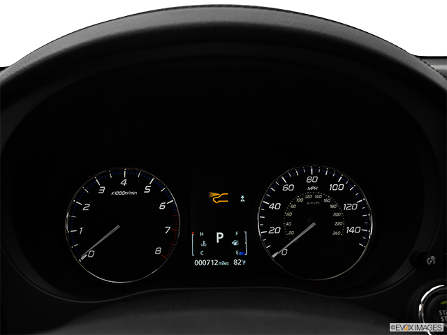 2017 Mitsubishi Outlander | Speedometer/tachometer