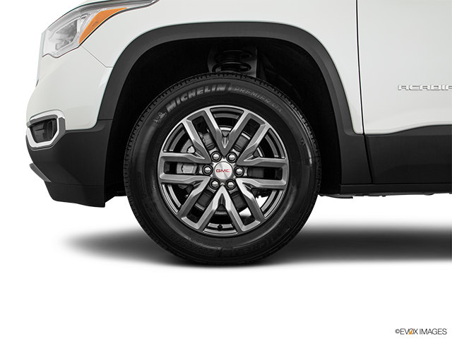 2017 GMC Acadia | Front Drivers side wheel at profile
