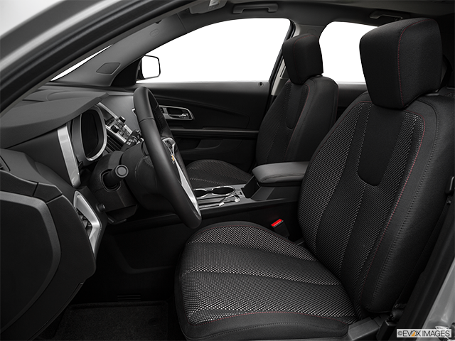 2017 Chevrolet Equinox | Front seats from Drivers Side