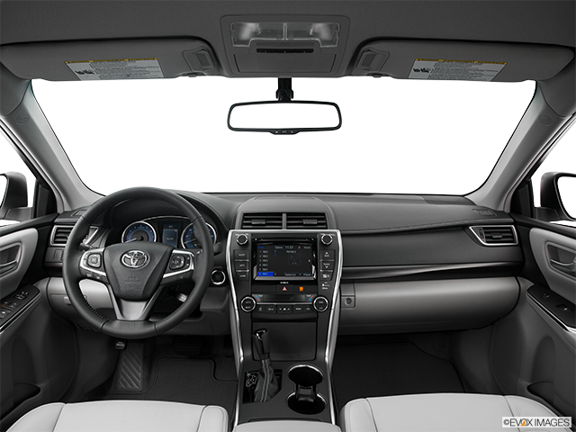 2017 Toyota Camry | Centered wide dash shot