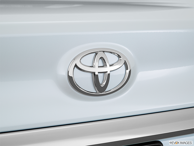 2017 Toyota Camry | Rear manufacturer badge/emblem