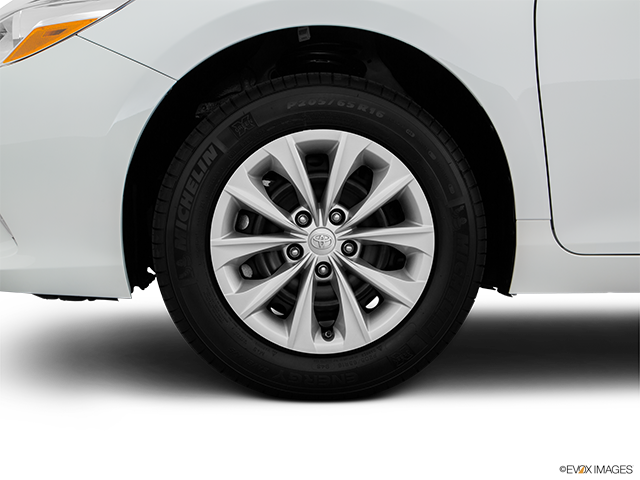 2017 Toyota Camry | Front Drivers side wheel at profile