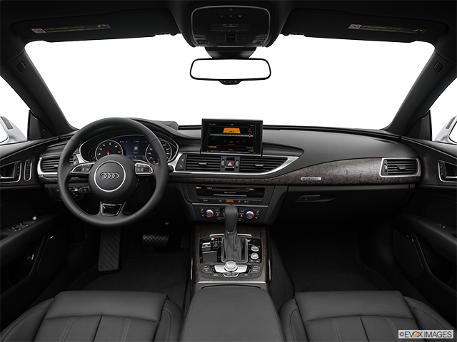 2017 Audi A7 | Centered wide dash shot