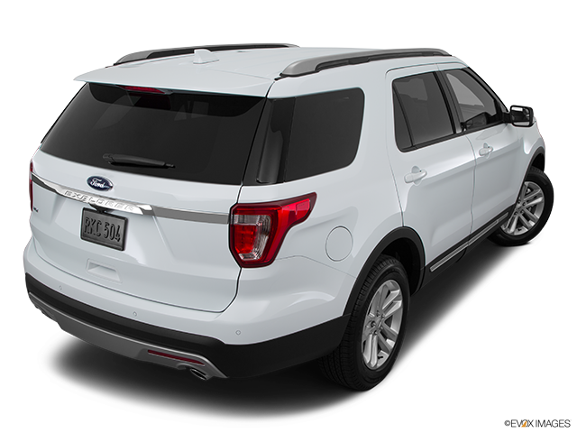 2017 Ford Explorer | Rear 3/4 angle view